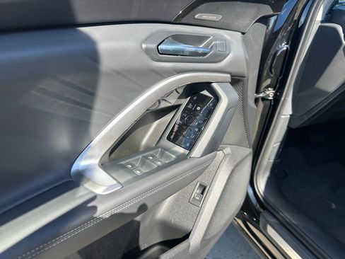 New 2025 Audi Q5 Premium Plus image 8