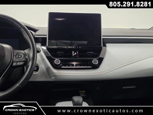 Used 2025 Toyota Corolla FX w/ Convenience Package FWD image 16