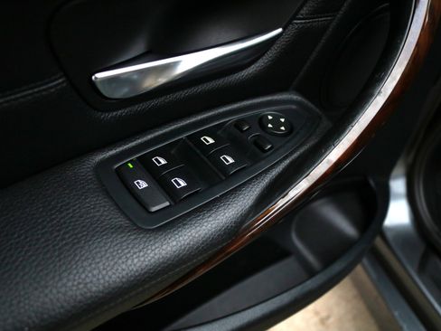 Used 2015 BMW 328i xDrive 328i xDrive Sedan image 17