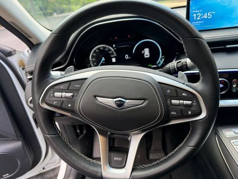 Used 2025 Genesis Electrified GV70 w/ Prestige Package AWD/4WD image 7