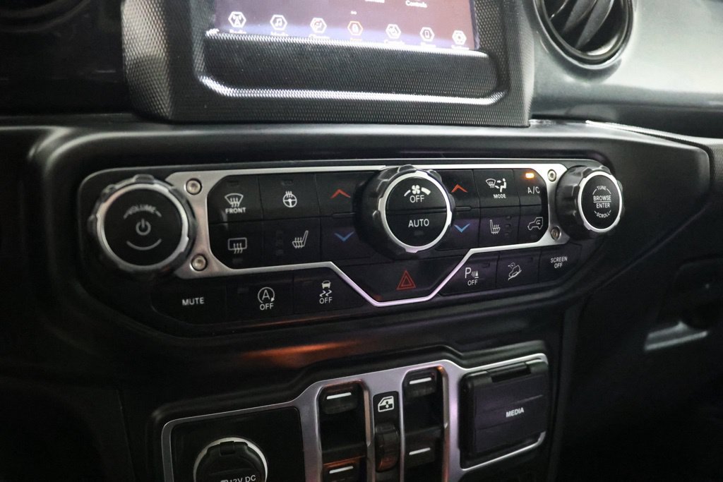 Used 2020 Jeep Wrangler Unlimited Sport AWD/4WD image 28