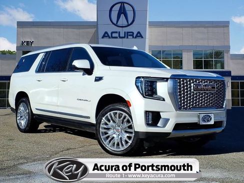 Used 2024 GMC Yukon XL Denali w/ LPO, Floor Liner Package image 1