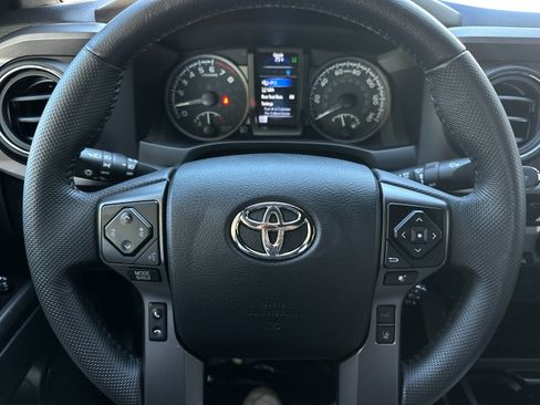 Used 2023 Toyota Tacoma TRD Off-Road AWD/4WD image 20