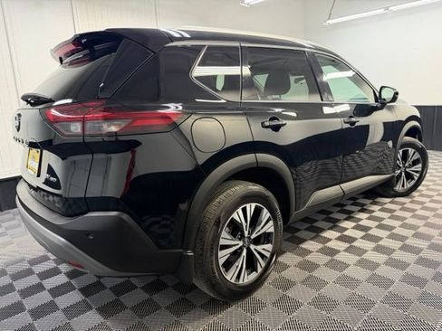 Used 2021 Nissan Rogue SV AWD/4WD image 4