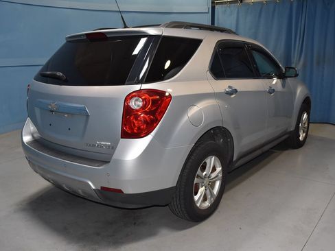Used 2011 Chevrolet Equinox LTZ FWD image 24