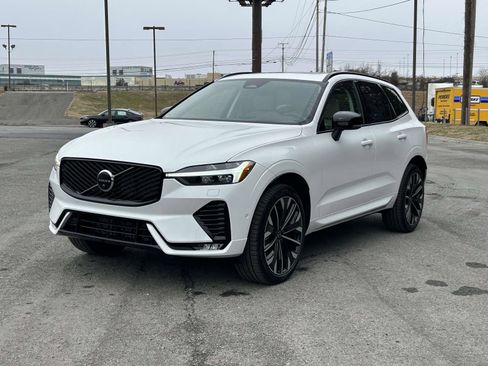 New 2026 Volvo XC60 B5 Ultra w/ Protection Package Premier AWD/4WD image 7