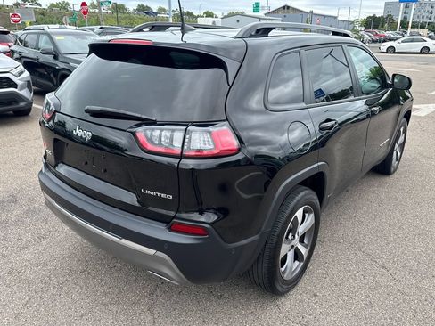 Used 2022 Jeep Cherokee Limited AWD/4WD image 7