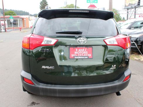 Used 2013 Toyota RAV4 LE AWD/4WD image 6