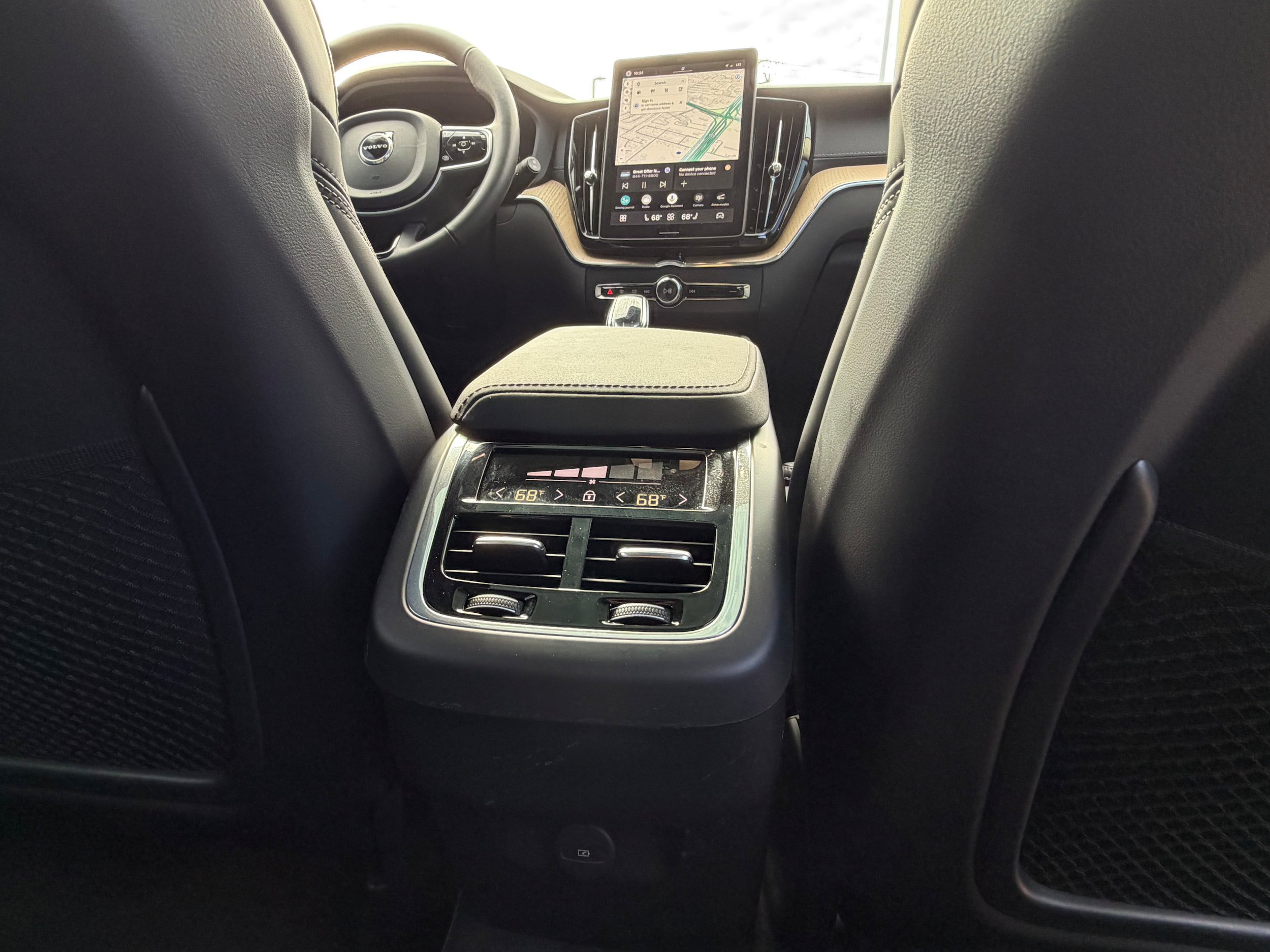 Certified 2026 Volvo XC60 B5 Ultra w/ Protection Package Premier AWD/4WD image 14