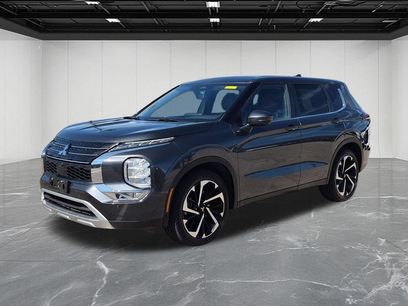 Used 2024 Mitsubishi Outlander SE