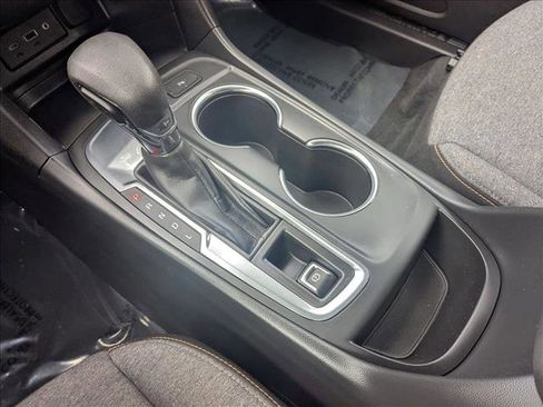 Used 2024 Chevrolet Equinox LT FWD image 15