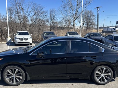 Used 2017 Subaru Legacy 2.5i Limited image 7