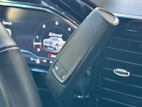 Certified 2025 GMC Sierra 1500 SLT image 27