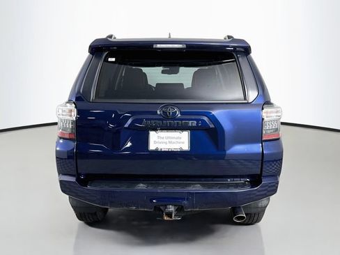 Used 2021 Toyota 4Runner SR5 Premium w/ Moonroof Package AWD/4WD image 6