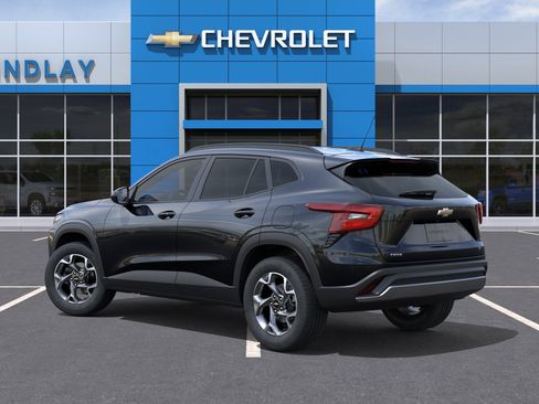 New 2026 Chevrolet Trax LT FWD image 3