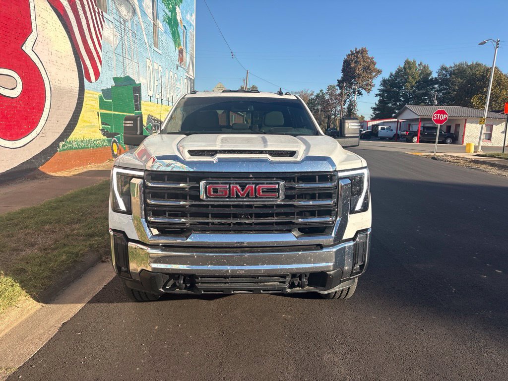 Used 2024 GMC Sierra 2500 SLE w/ SLE Value Package; AWD/4WD image 11