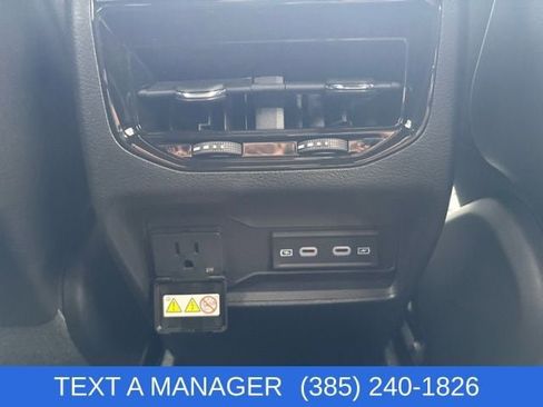 New 2026 Jeep Grand Cherokee Altitude image 11