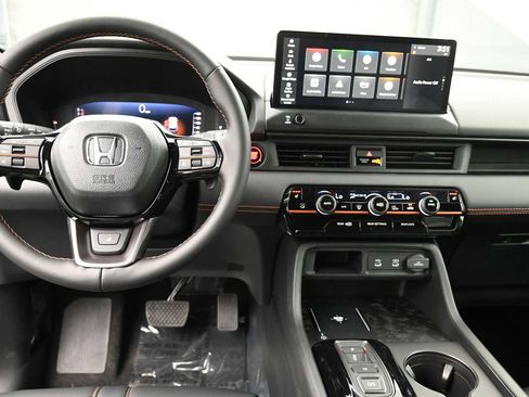 New 2026 Honda Pilot TrailSport image 14