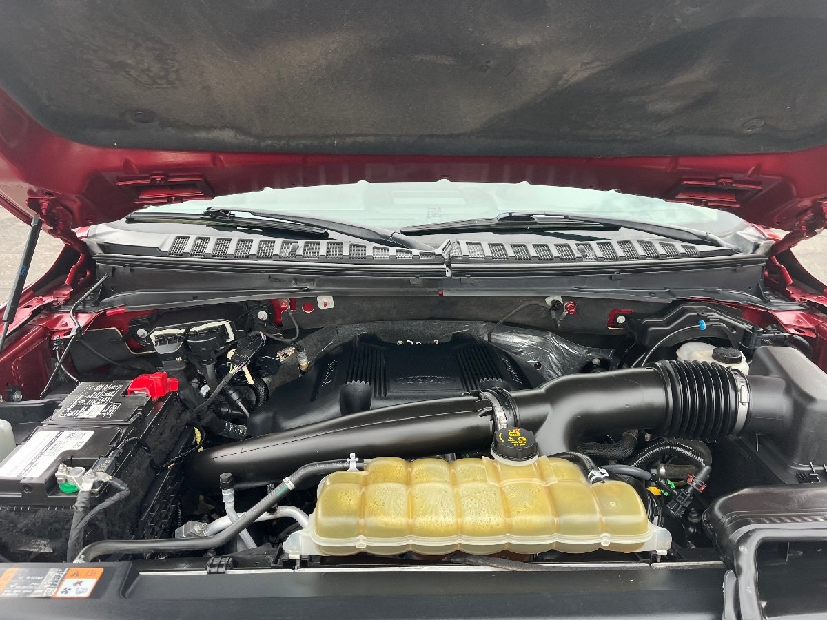 Used 2019 Ford Expedition Max XLT w/ Equipment Group 202A AWD/4WD image 41