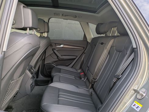 Certified 2025 Audi Q5 2.0T Premium Plus w/ Premium Plus Package image 26