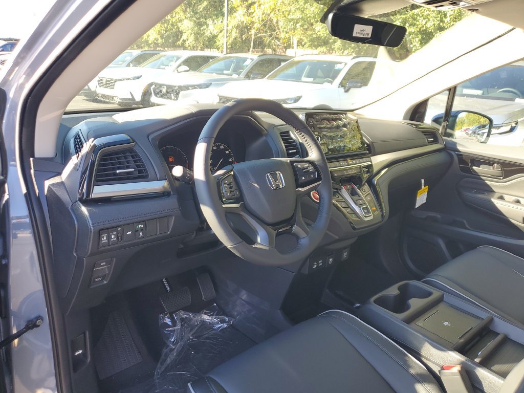 New 2027 Honda Odyssey Touring image 15