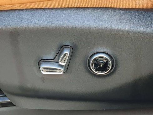 Certified 2022 Chrysler Pacifica Pinnacle FWD image 23