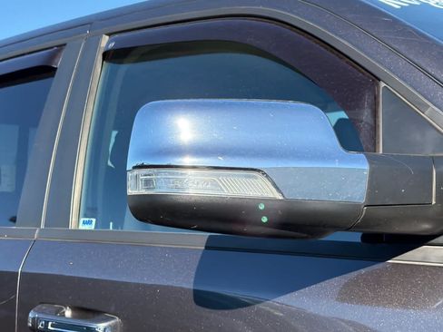 Used 2019 RAM 1500 Laramie RWD image 11