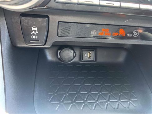 Used 2024 Toyota RAV4 XLE w/ Convenience Package AWD/4WD image 27
