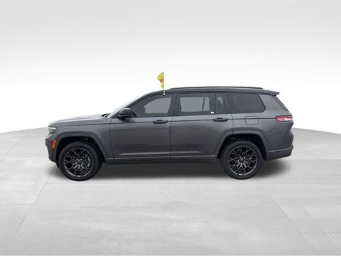 Used 2024 Jeep Grand Cherokee L Summit image 6