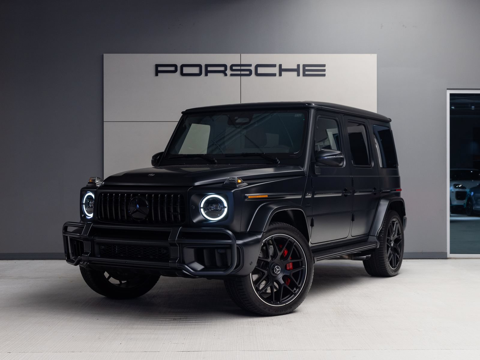 Used 2025 Mercedes-Benz G 63 AMG 4MATIC image 1