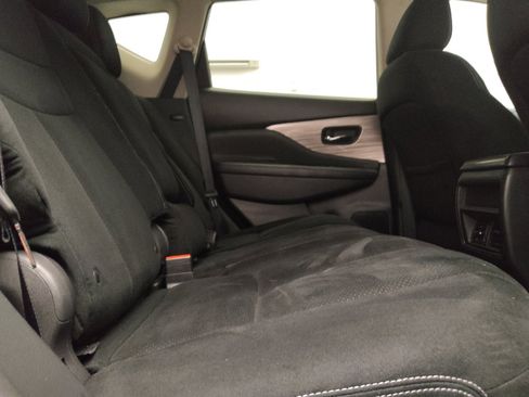 Used 2015 Nissan Murano S FWD image 19