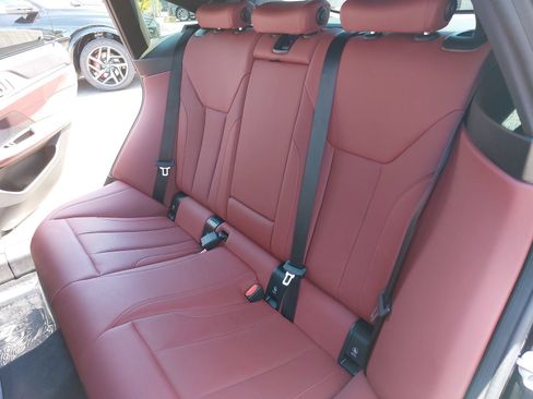 Used 2024 BMW i4 eDrive35 w/ Premium Package RWD image 14