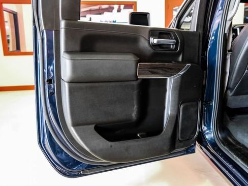 Used 2023 Chevrolet Silverado 3500 LTZ w/ Gooseneck/5TH Wheel Package image 41