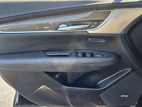 Certified 2024 Cadillac XT5 Premium Luxury w/ Platinum Package image 30