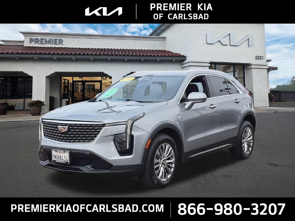 Used 2024 Cadillac XT4 Premium Luxury FWD image 1