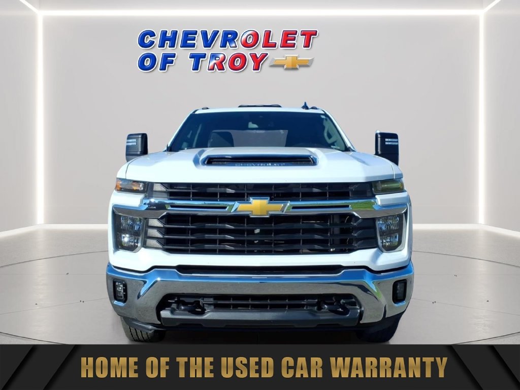 Used 2024 Chevrolet Silverado 2500 LT w/ Convenience Package AWD/4WD image 2