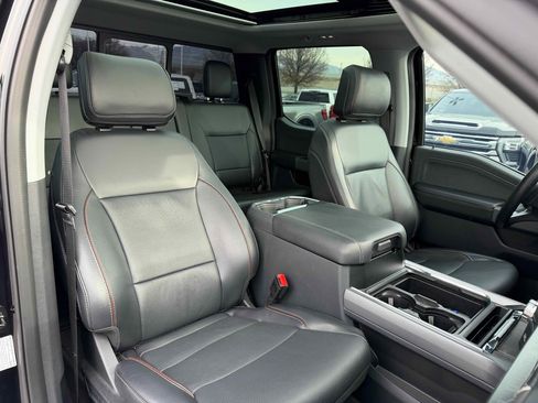 Used 2024 Ford F350 Lariat w/ Lariat Ultimate Package image 33