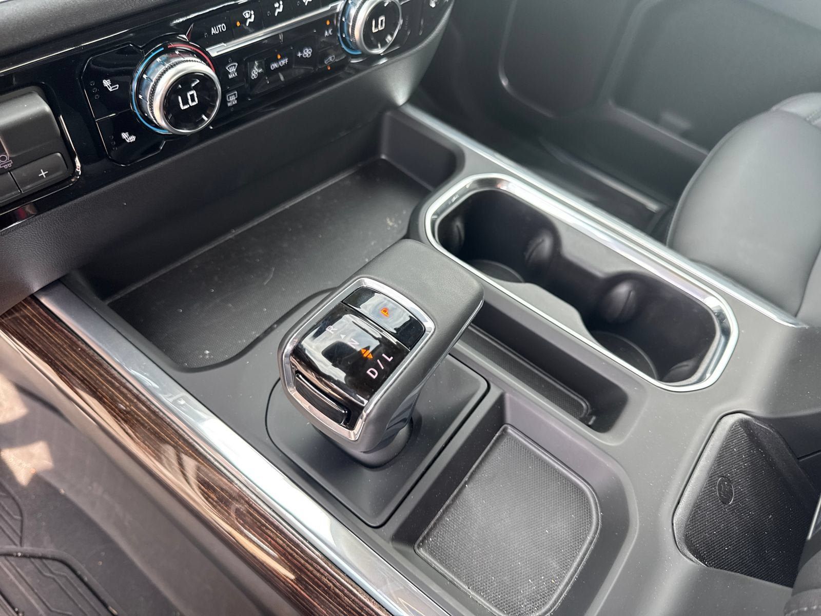 New 2026 GMC Sierra 1500 Elevation w/ Elevation Premium Package AWD/4WD image 13