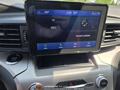 Used 2022 Ford Explorer XLT w/ Class IV Trailer Tow Package AWD/4WD image 23