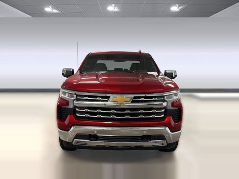 Used 2024 Chevrolet Silverado 1500 LTZ AWD/4WD image 5