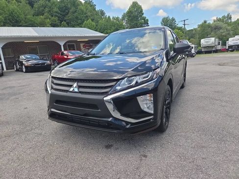 Used 2020 Mitsubishi Eclipse Cross LE AWD/4WD image 2
