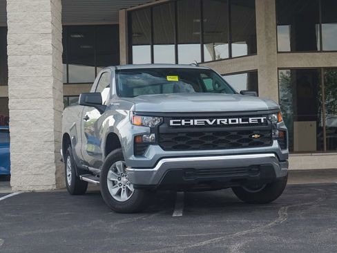 Used 2025 Chevrolet Silverado 1500 W/T w/ WT Value Package AWD/4WD image 1