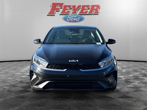 Used 2023 Kia Forte LXS w/ LXS Technology Package image 8