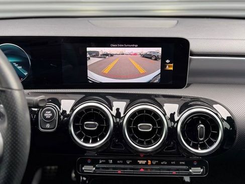 Used 2020 Mercedes-Benz A 220 4MATIC image 28