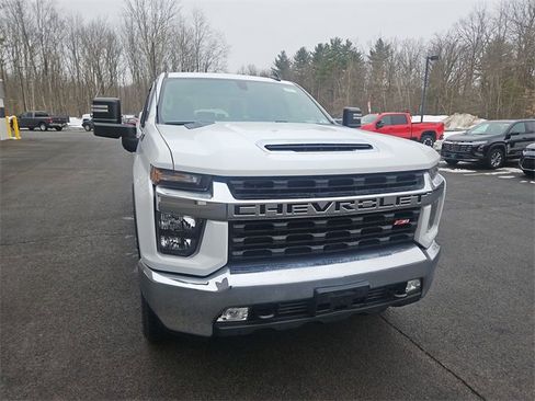 Used 2022 Chevrolet Silverado 2500 LT w/ Convenience Package image 6