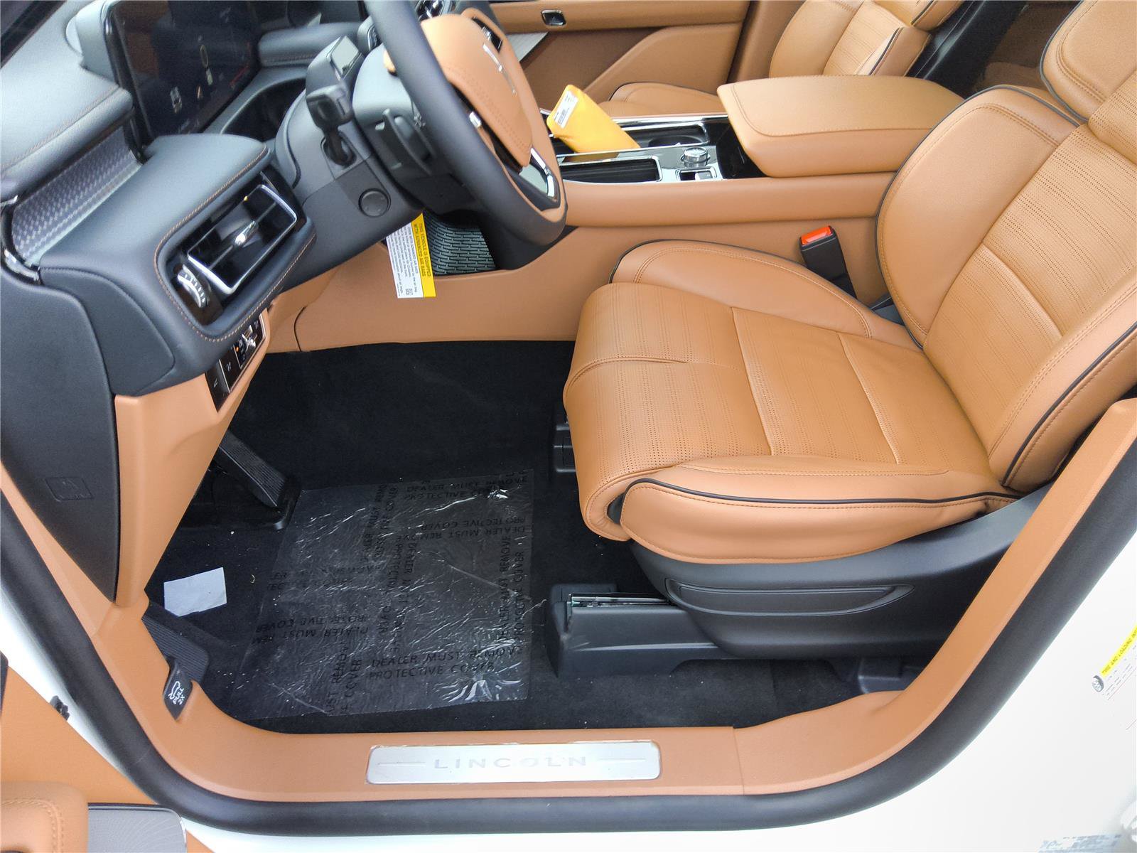 New 2027 Lincoln Aviator Black Label w/ Dynamic Handling Package AWD/4WD image 13