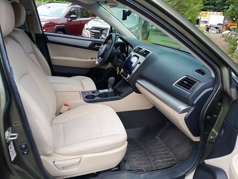 Used 2019 Subaru Outback 2.5i Premium AWD/4WD image 36
