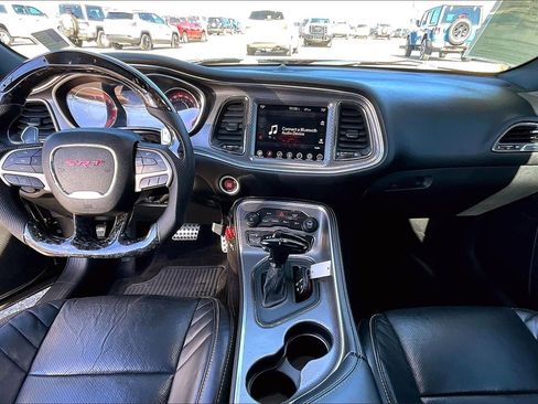 Used 2017 Dodge Challenger SRT Hellcat image 13