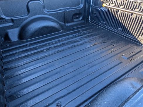 Used 2013 Ford F150 Lariat w/ Luxury Equipment Group image 9