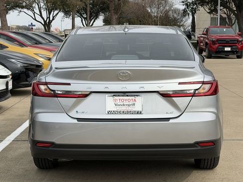 New 2026 Toyota Camry LE image 5